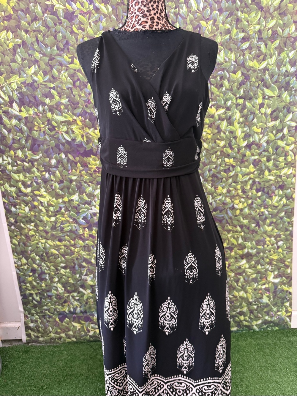 Black Printed Maxi Dress p12